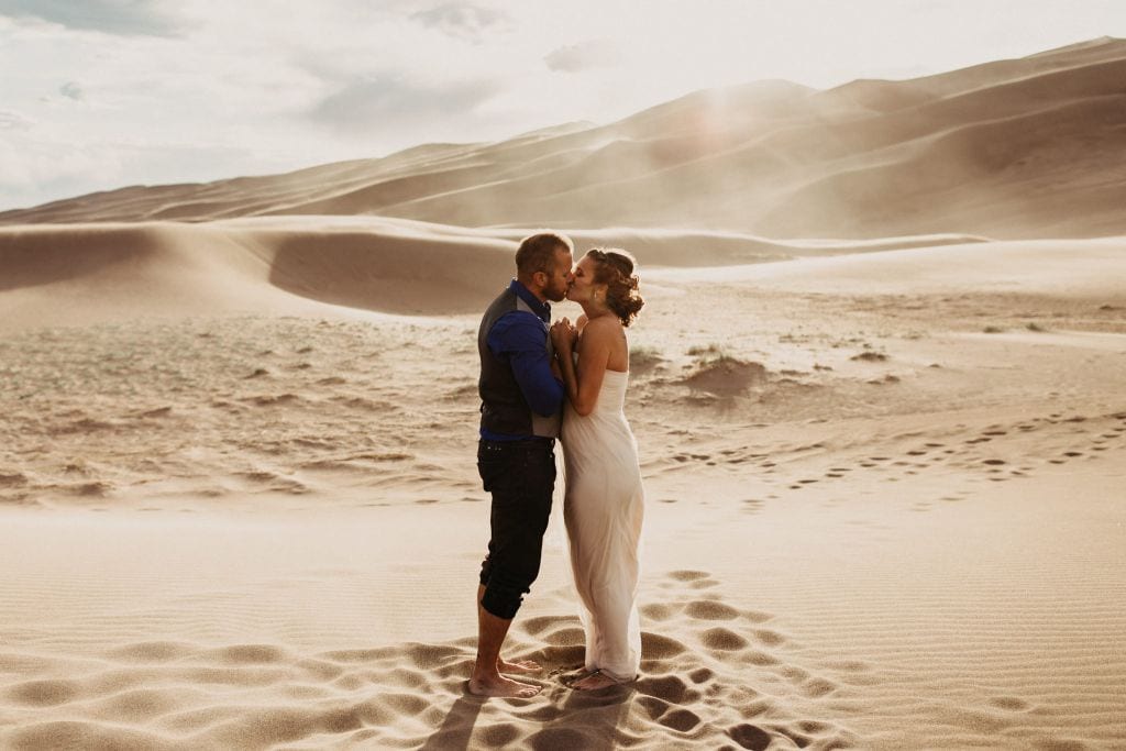 amy bluestar photography great sand dunes national park colorado elopement001 great sand dunes national park colorado elopement wedding