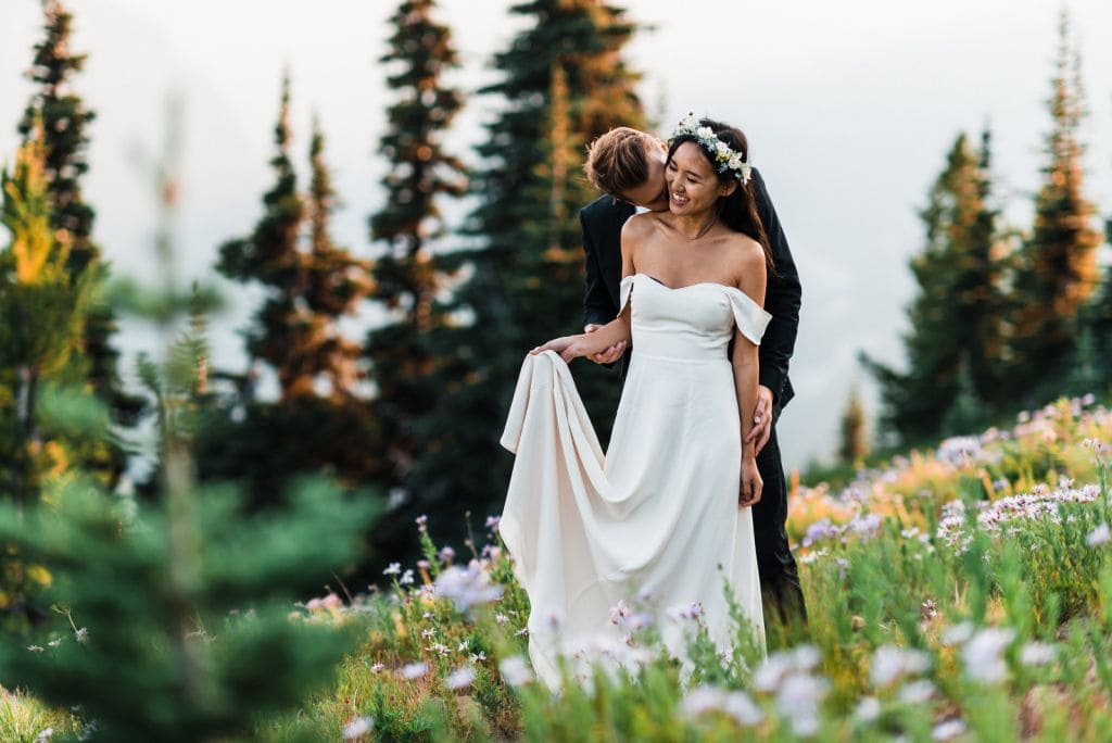 mount rainier washington pacific northwest pnw mountain elopement wedding
