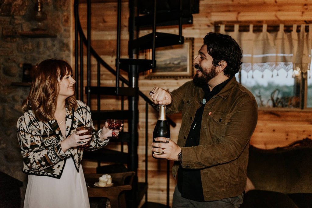 MCP2_Josh+AshleyElopement-118-2