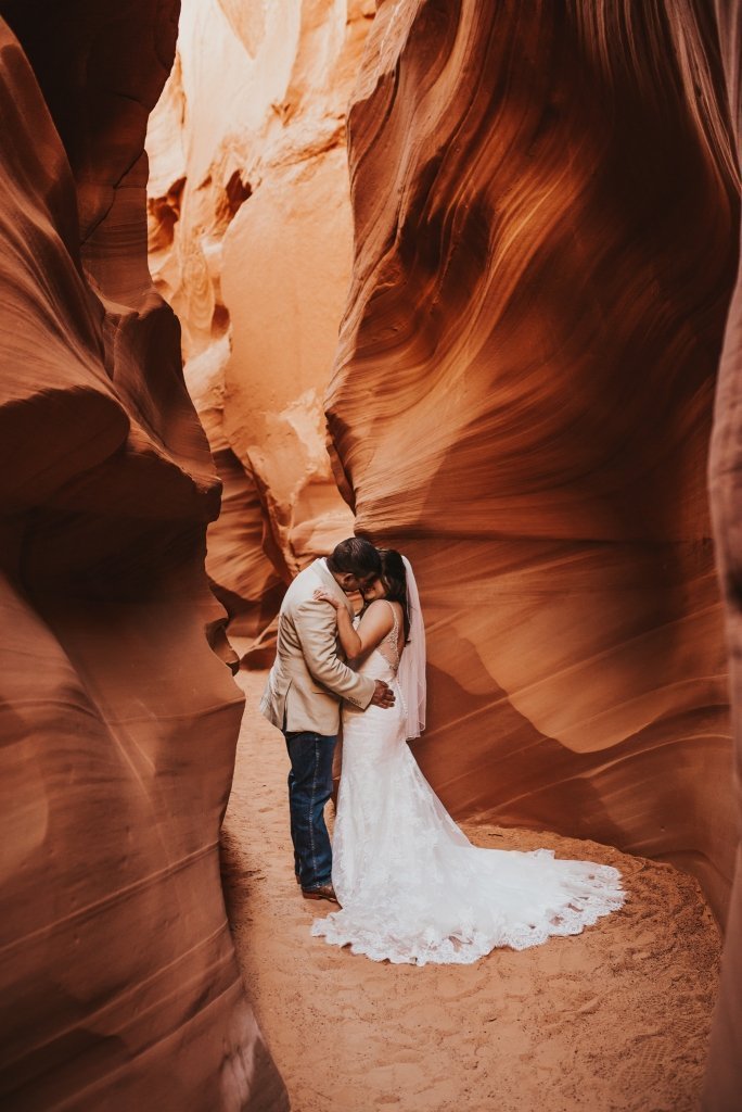 Horseshoe Bend Elopement