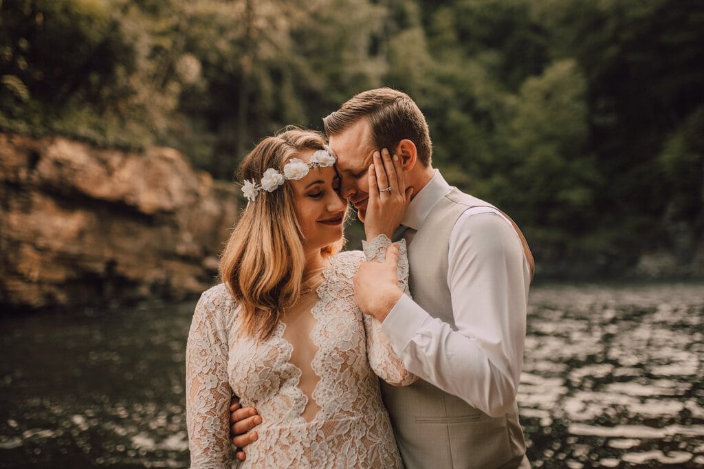 monica leavell photo linville gorge wilderness north carolina adventure elopement 025 bridal portrait of bride and groom.