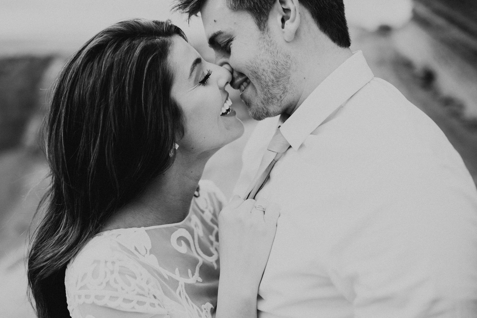Savanna-Kaye-Horseshoe-Bend-Antelope-Canyon-Elopement_Arizona-4559 bride and groom photography in Arizona.
