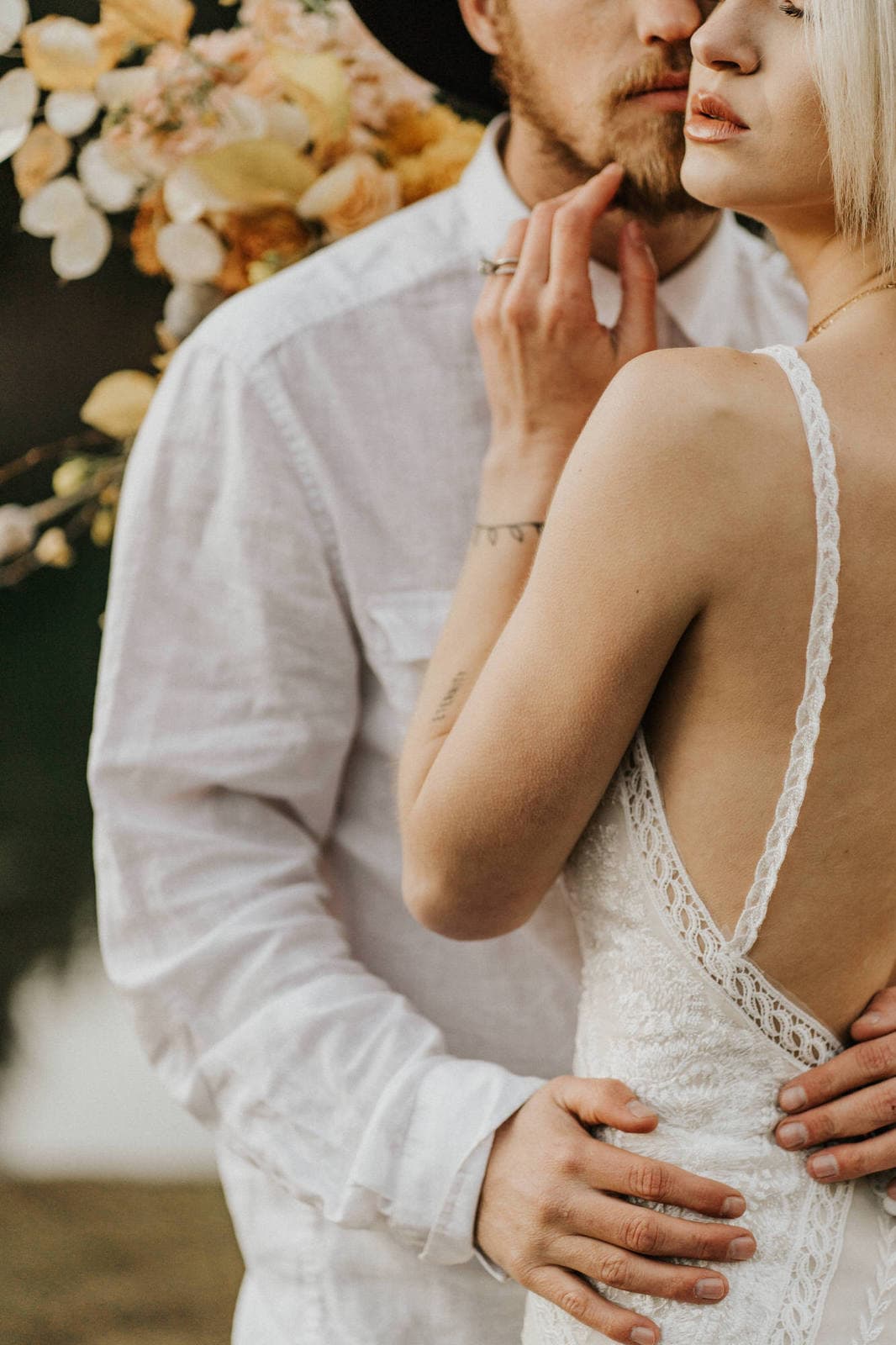 Dress details of All who wander wedding label.