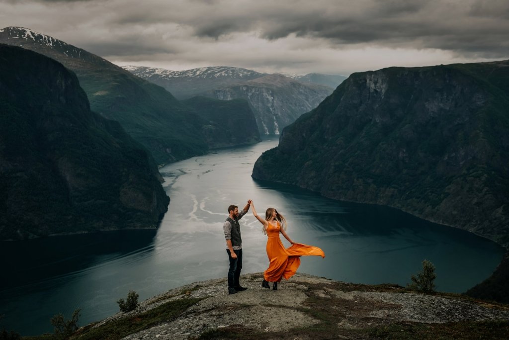 AmberSpits_www.amberspits.com_8.12.19. elopement dancing photography.