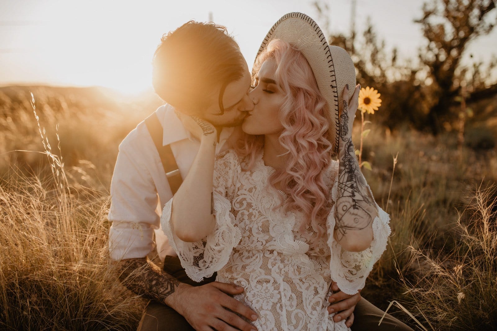 Marissa Yuhas_www.mnyphotography.com_10.30.19 sunset photoshoot with couple.