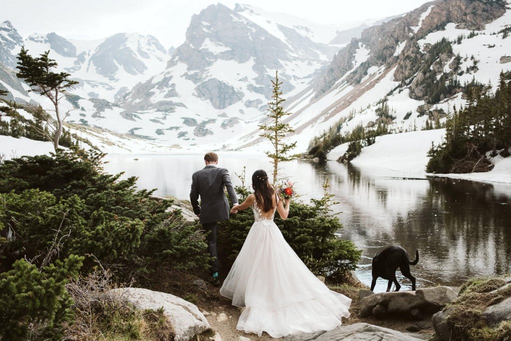 Elopement wedding dress
