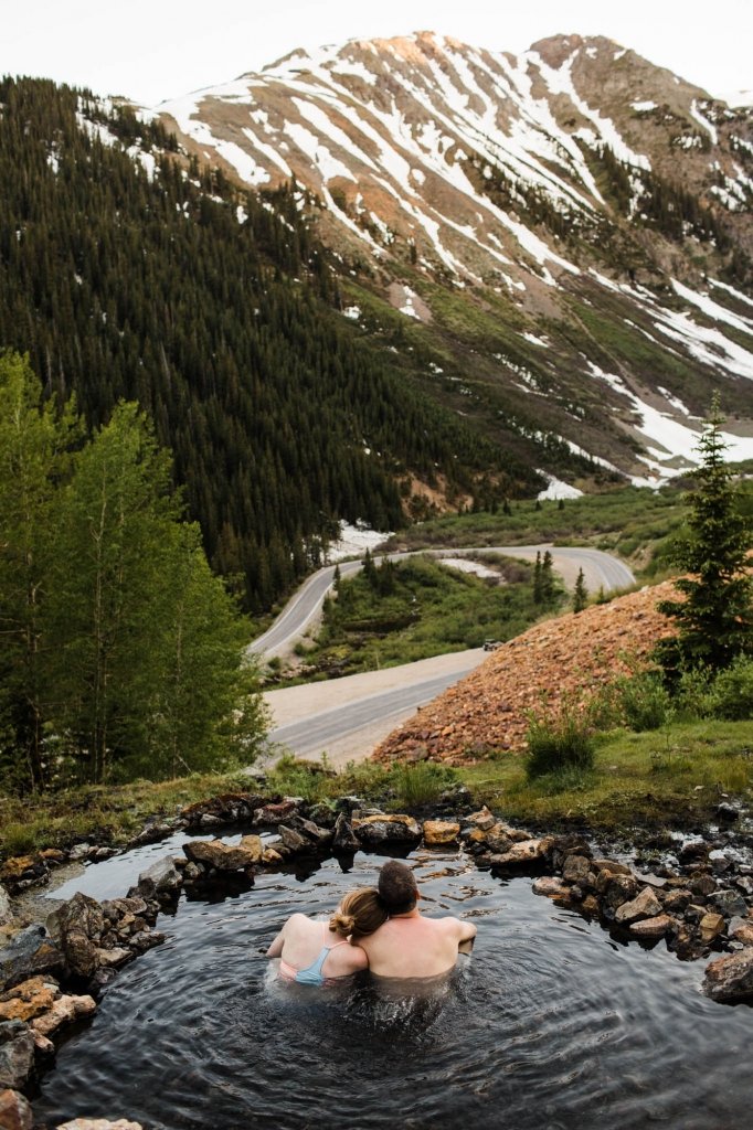 unique engagement photo ideas