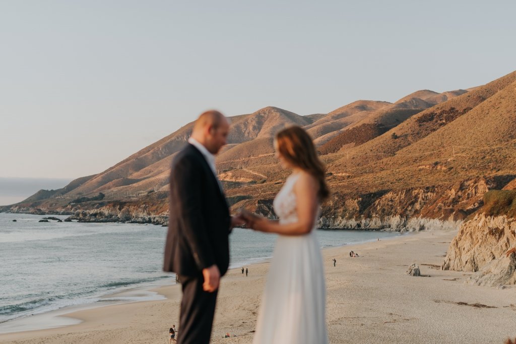 groom says vows in Big Sur