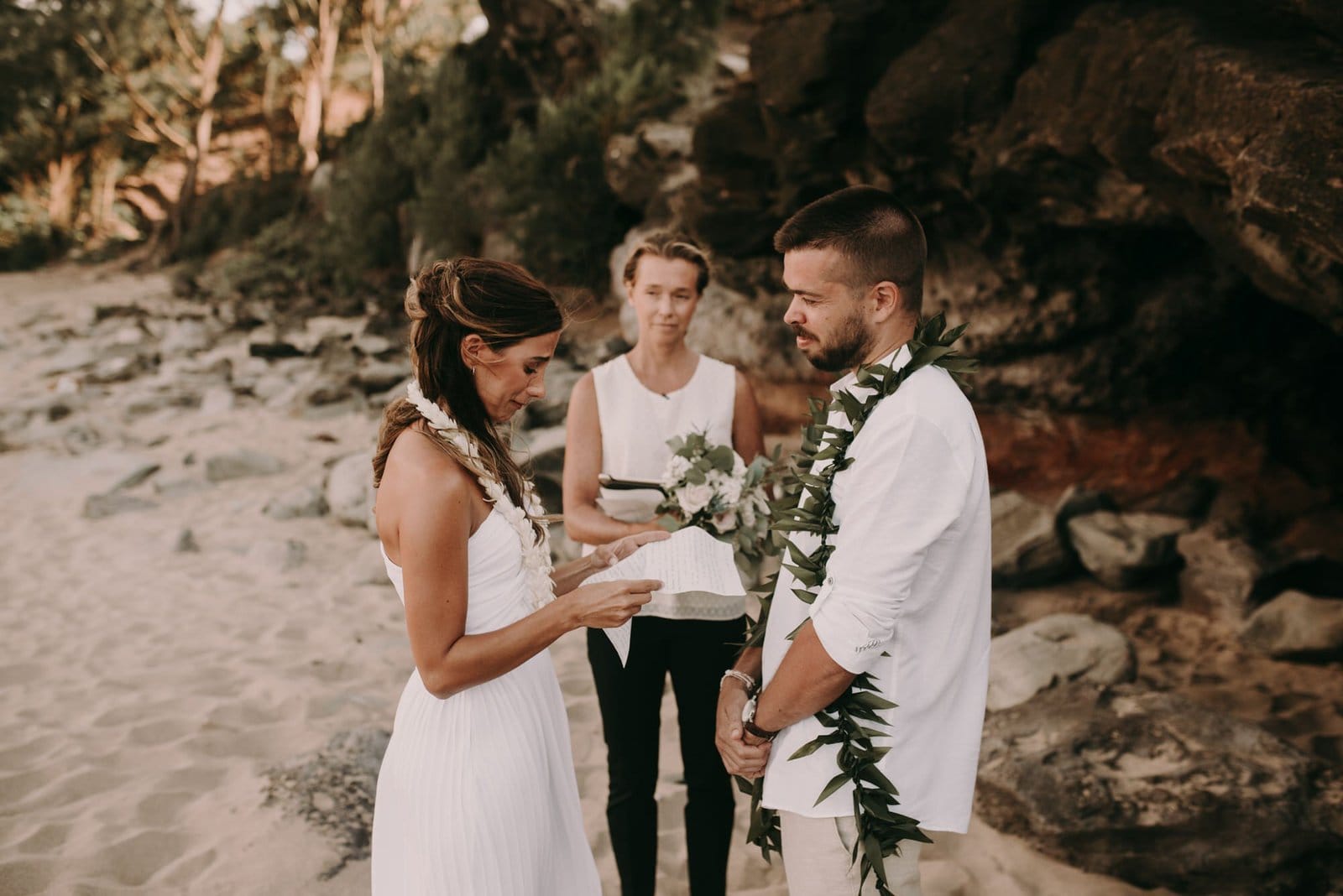 maui wedding photography-25 elopement vows