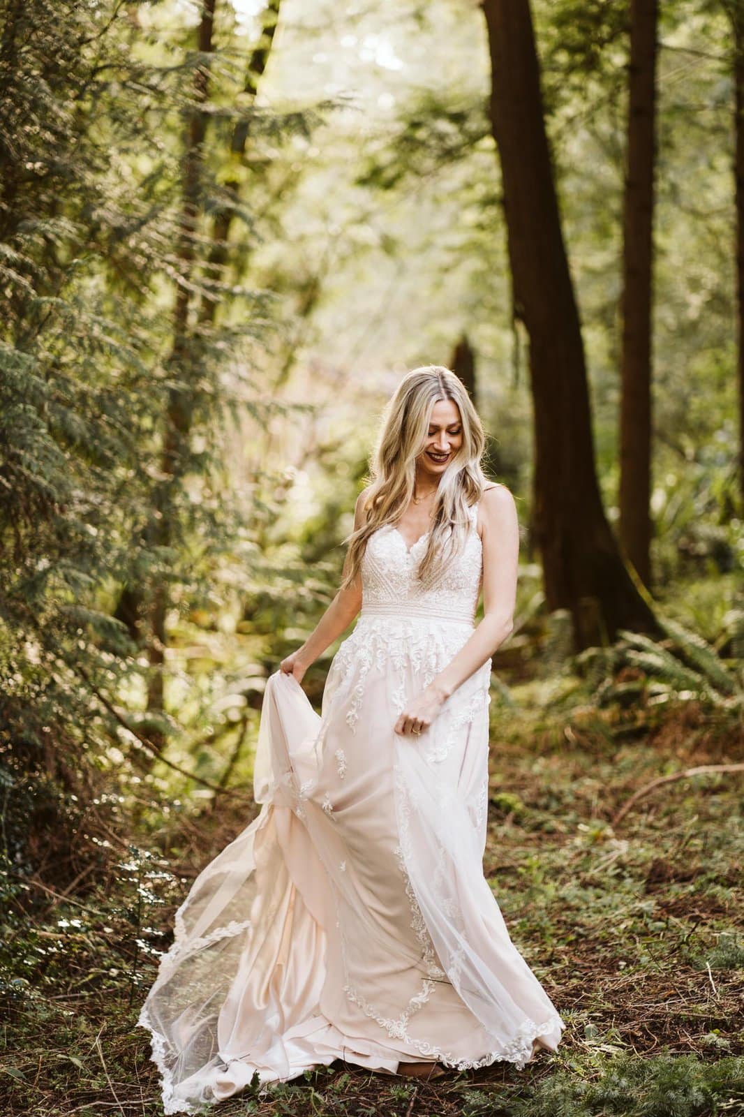 Essence of Australia | Q1 2020 wedding dress for elopements