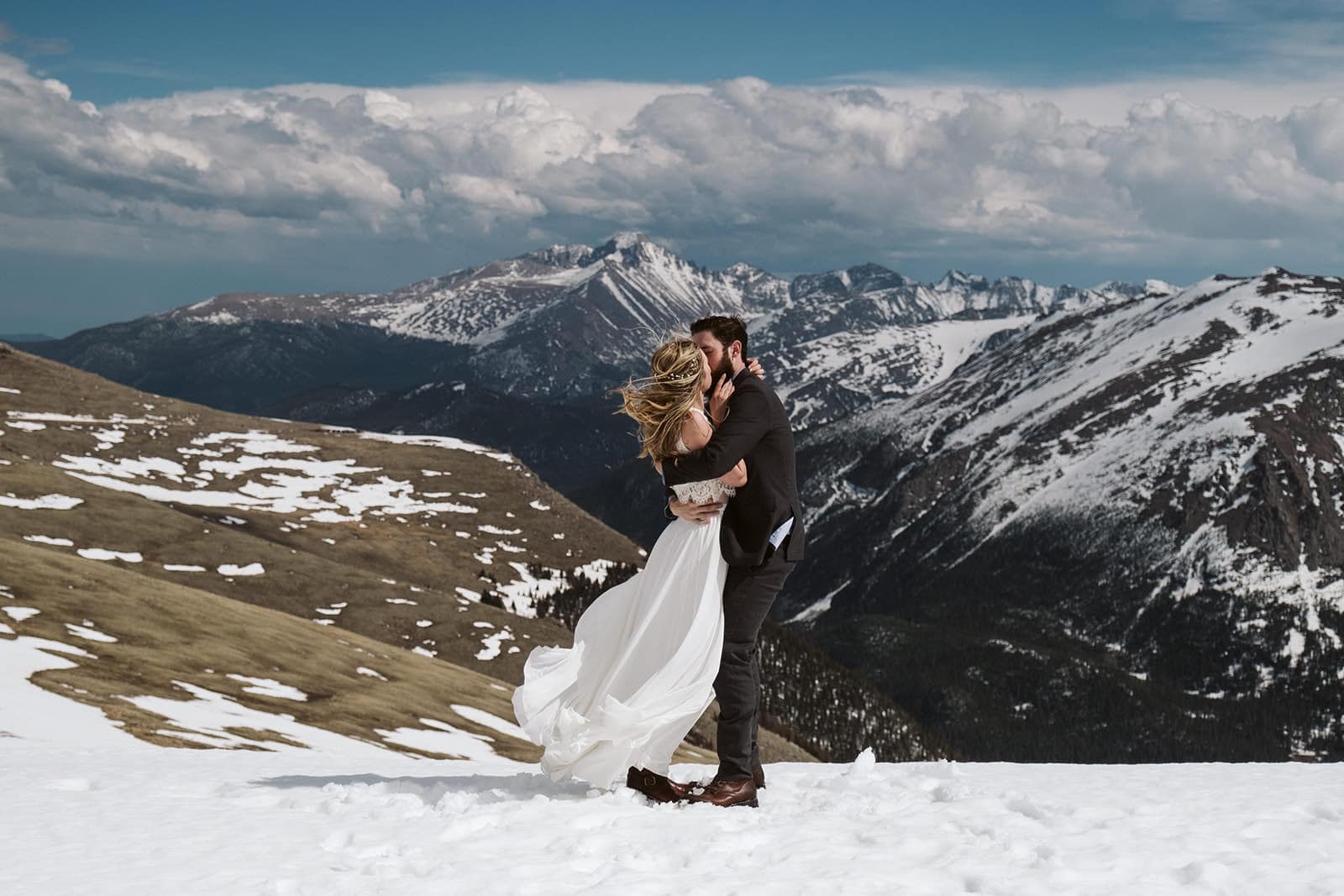best places to elope in rocky mountain national park in Colorado