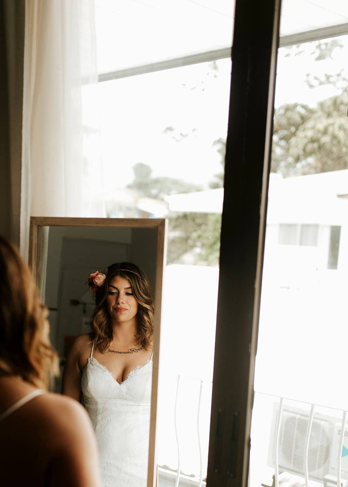 Jamie & Joey detail getting ready portraits