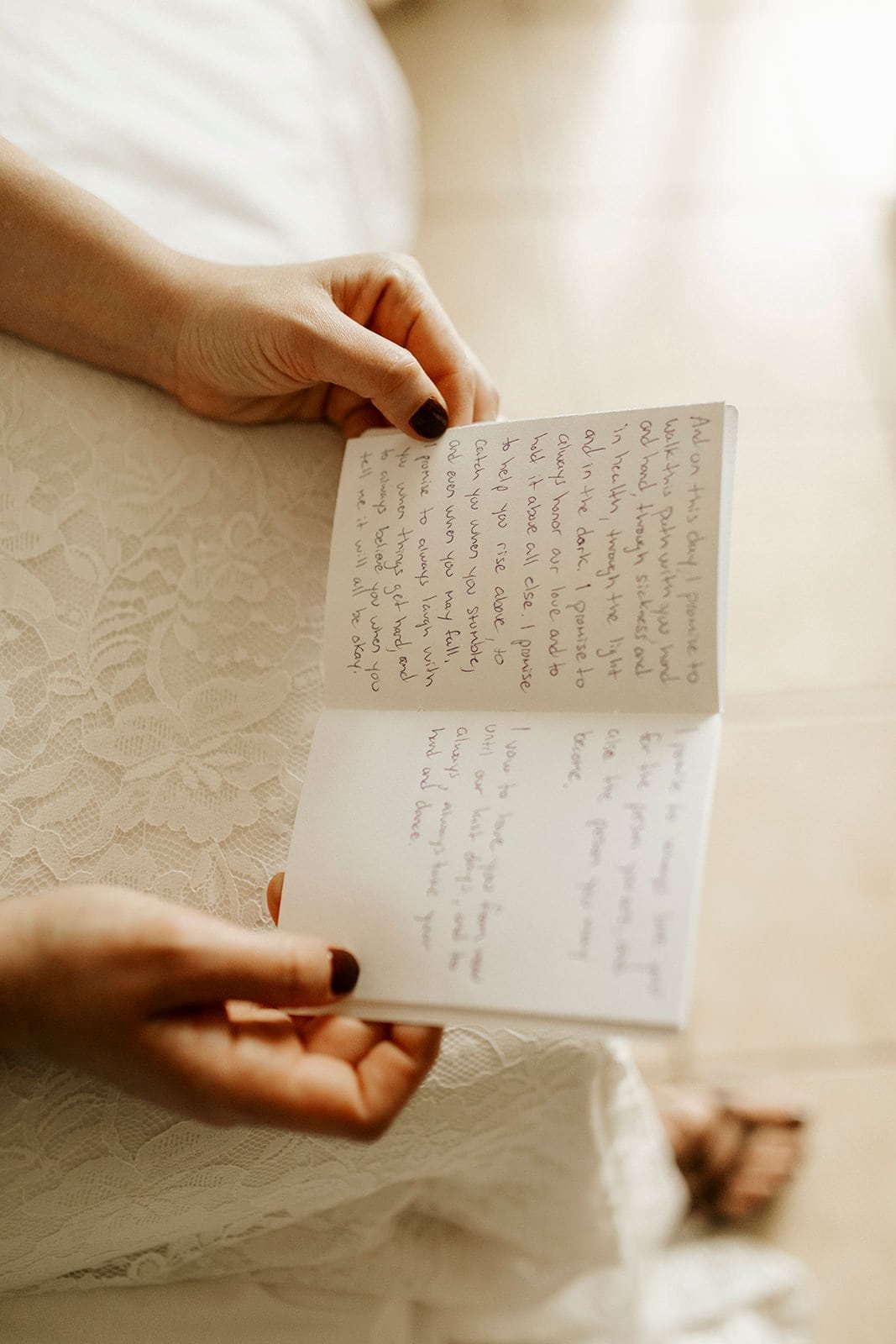 Jamie & Joey bride reading her vows