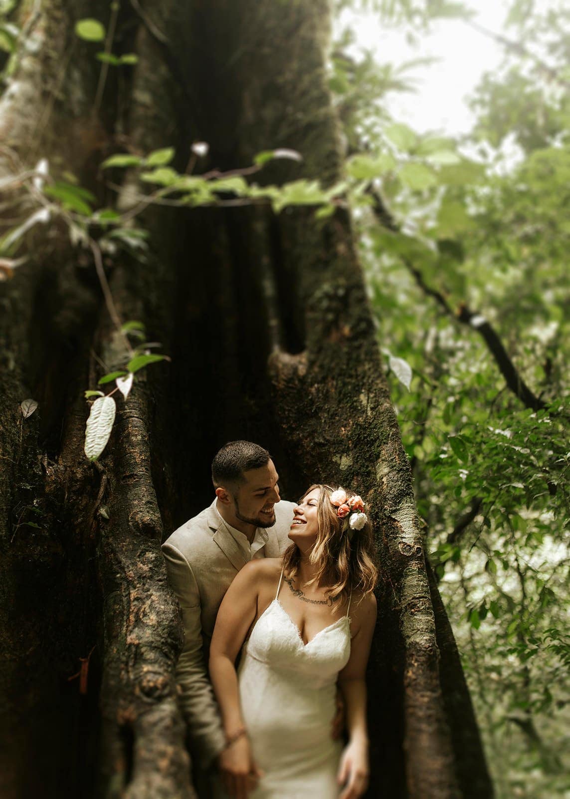 Jamie & Joey elopement photography in Costa Rica