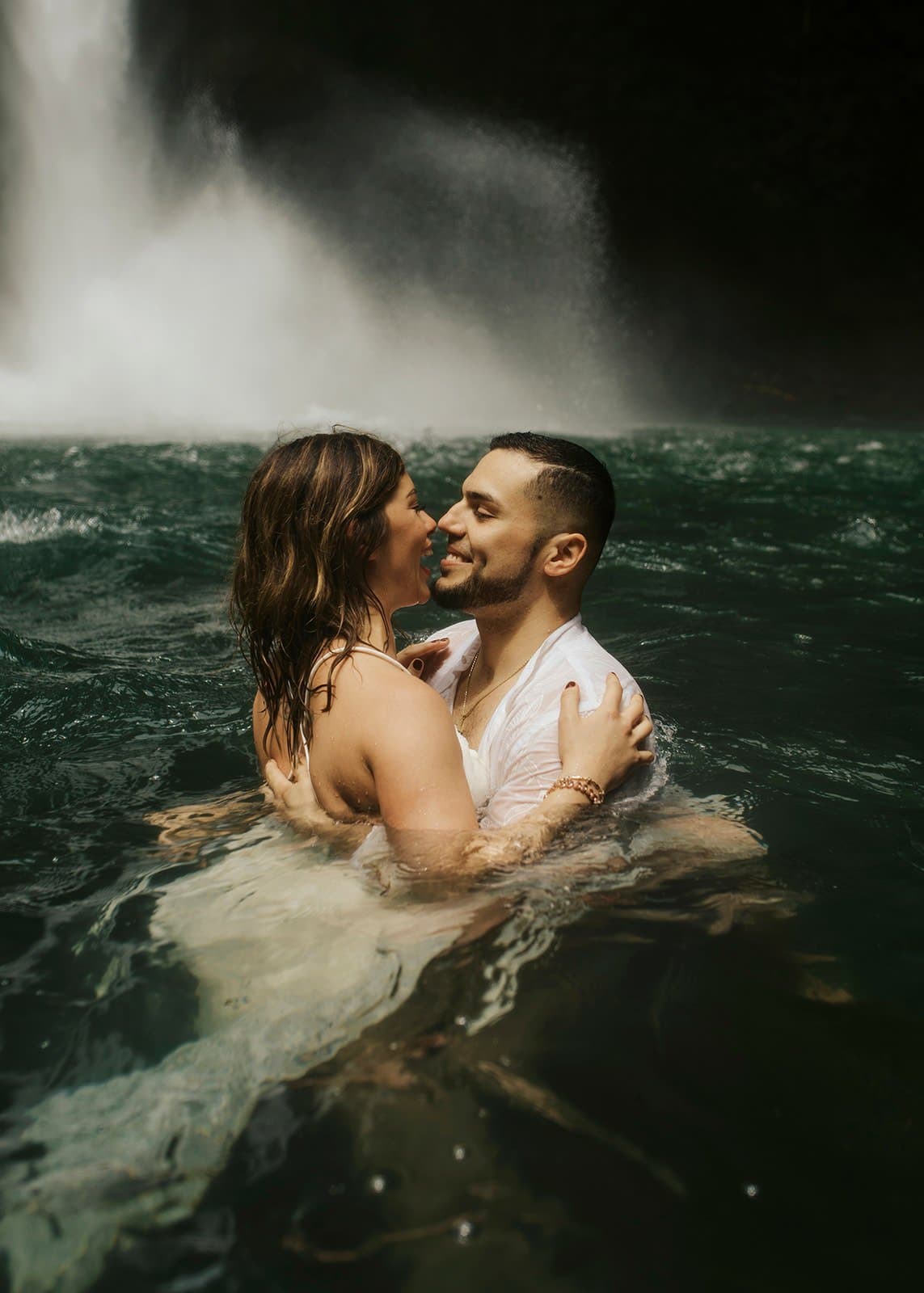 Jamie & Joey costa rica waterfall elopement