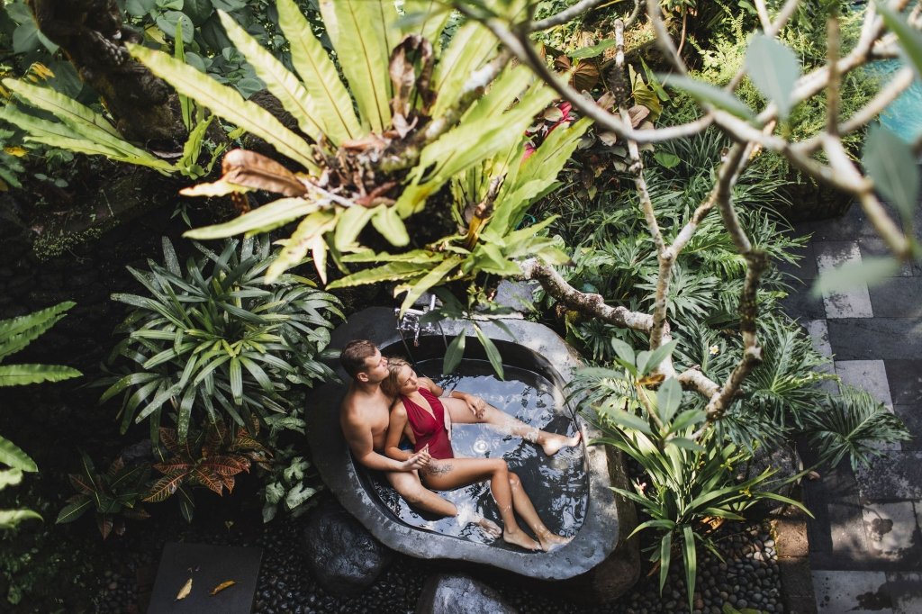 bali wedding planner advice during elopement