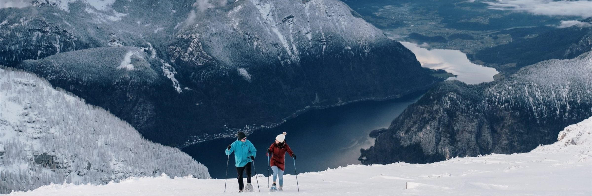 holiday winter elopement adventure in Austria