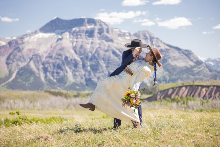 We will design the best elopement for you, depending on who you are!