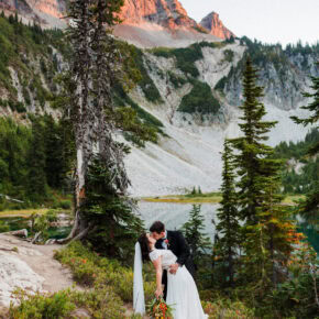A Washington Private Plane Charter Elopement: Taking You to Remote Places