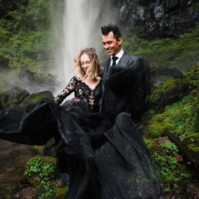 Crater Lake, Mountain Bliss & Wondrous Waterfalls – Full Day Southern Oregon Adventure Wedding