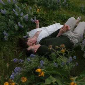 Wildflowers and Starlight — A Columbia Gorge Elopement