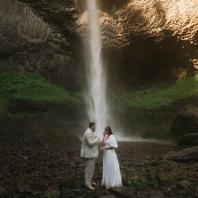 Falls & Fireside at the Gorge — A Latourell Falls + Columbia Gorge Hotel Elopement