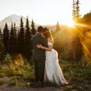 Naches Loop Lakeside Vows — A Tipsoo Lake Elopement